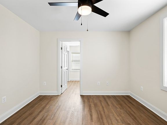 5th image of 15099 Richmond Rd