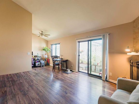 4th image of 12650 Lakeshore Dr Unit 160