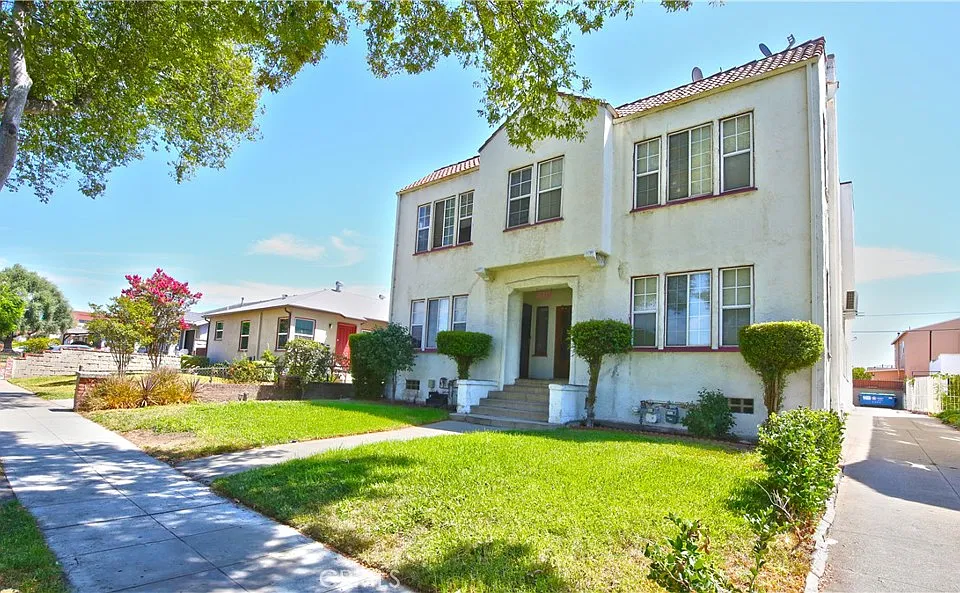 1336 Elm St #4