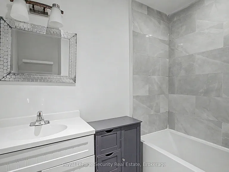 226 Lauder Ave #2 — Photo 18