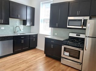 2220 N Kenmore Ave, Chicago, IL 60614