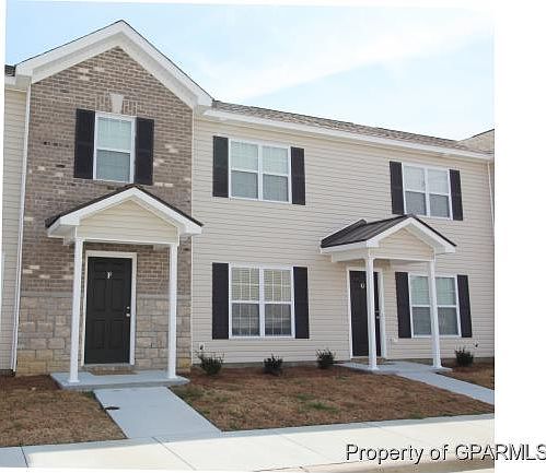 1st image of 124D Chandler Dr
