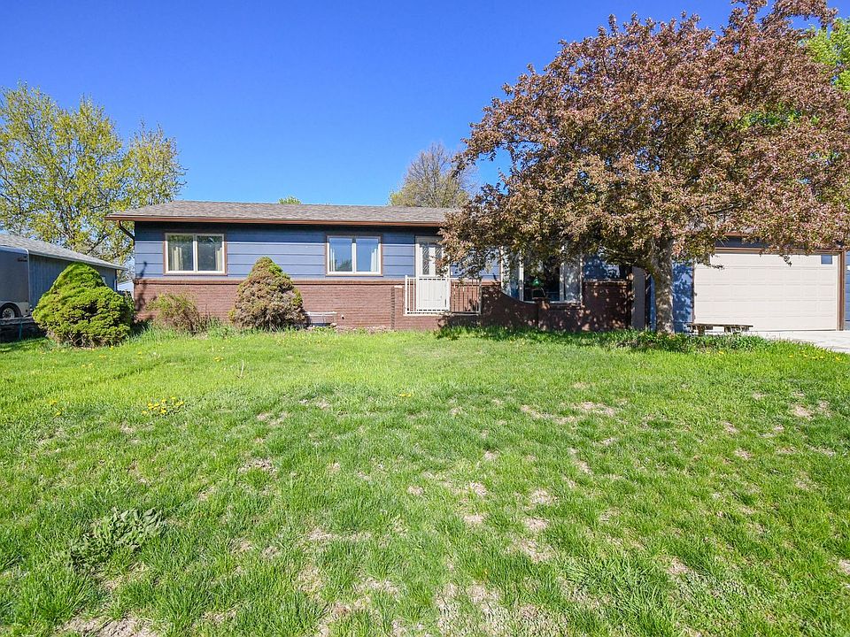 1st image of 103 Perry Ln