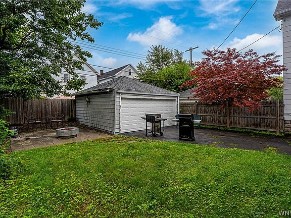 3rd image of 139 Stratford Rd