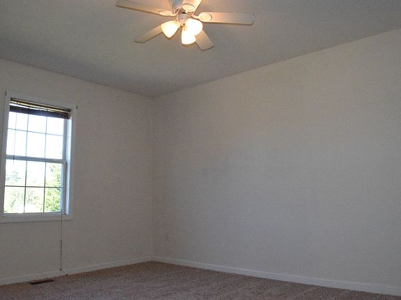 4th image of 5186 Canary Ct