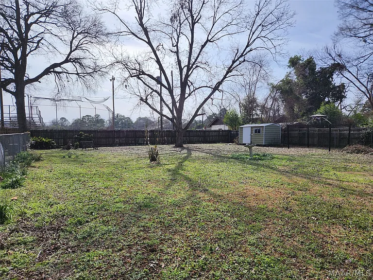 2814 Ashley Ave — Photo 51