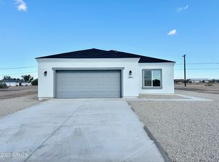 14015 S Berwick Rd, Arizona City, AZ 85123