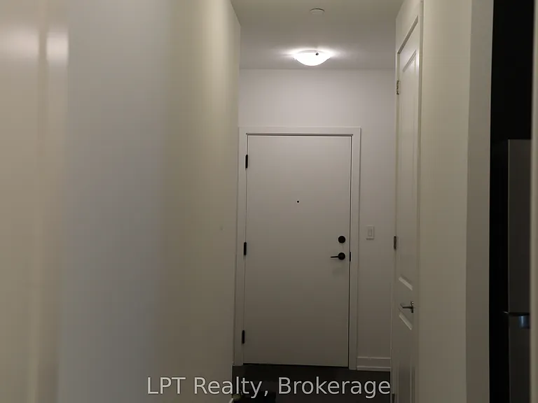556 Marlee Ave #108 — Photo 2