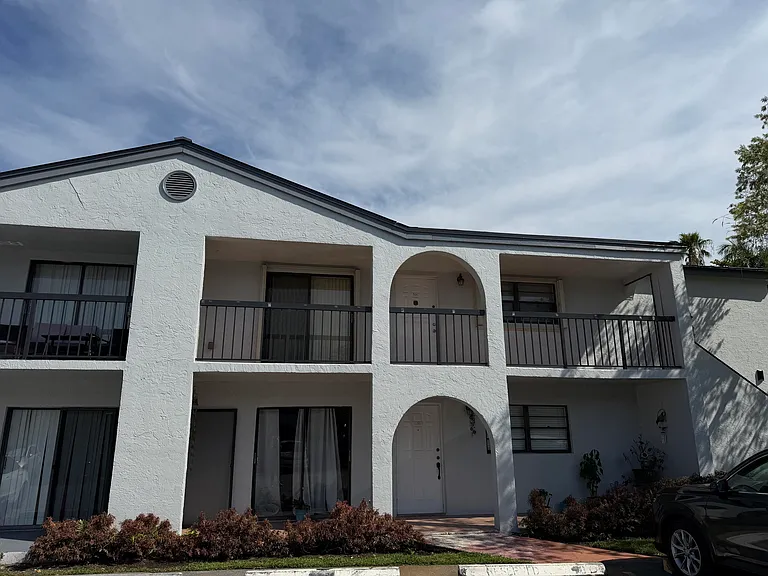 18290 Mediterranean Blvd #6-5 — Photo 1