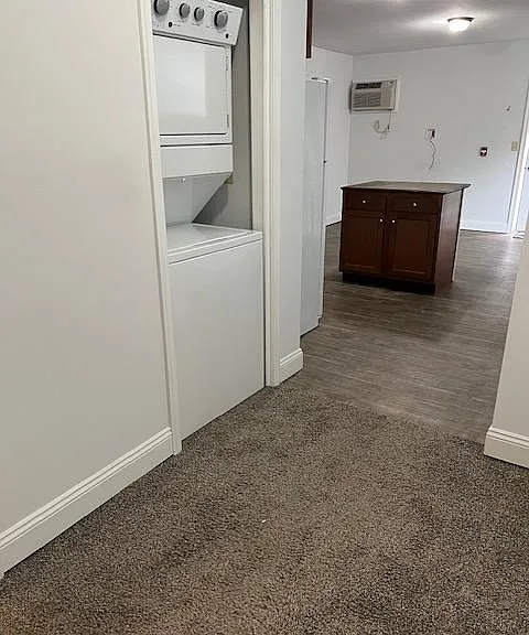 900 S Main St #106 — Photo 3