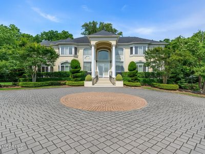 1 Embry Farm Road, Marlboro, NJ, 07746