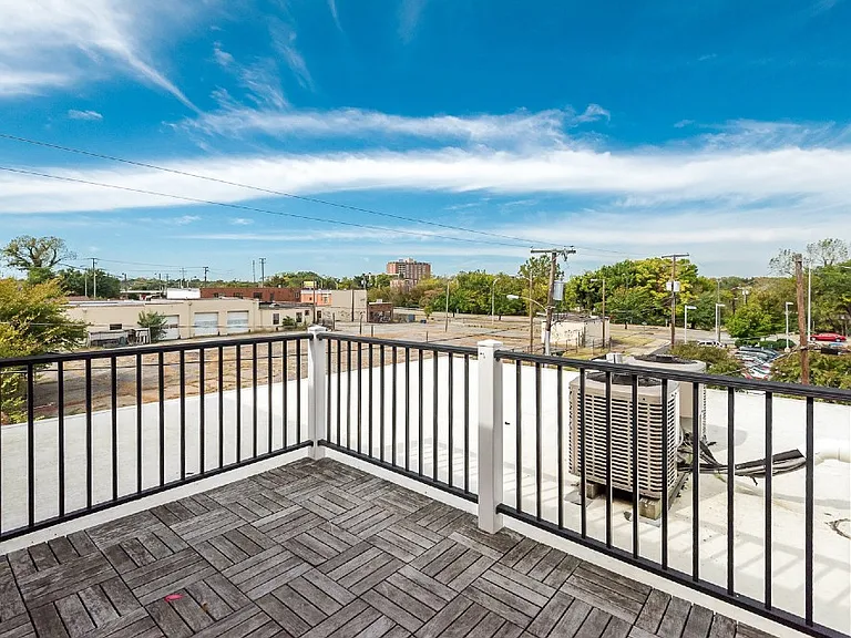 1319 McDonough St #B — Photo 16
