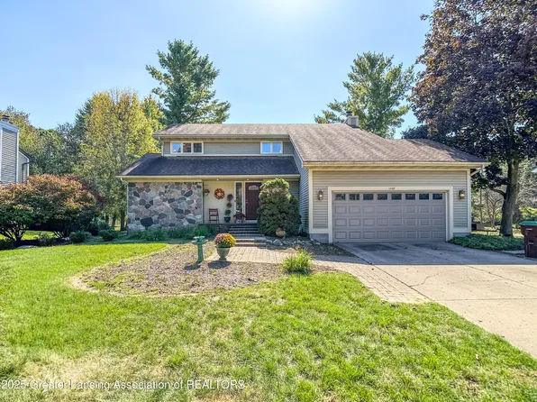 1269 Leeward Dr, Okemos, MI 48864