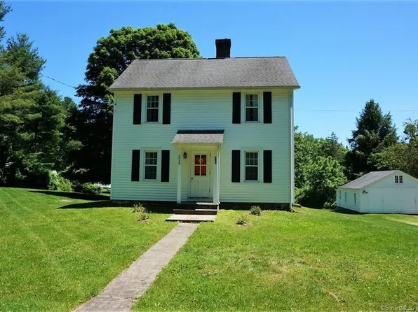 428 Salmon Kill Rd, Lakeville, CT 06039