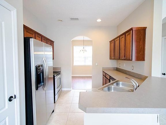 4th image of 4650 Capital Blvd