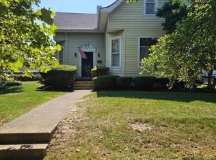 119 N Oak St, London, OH 43140