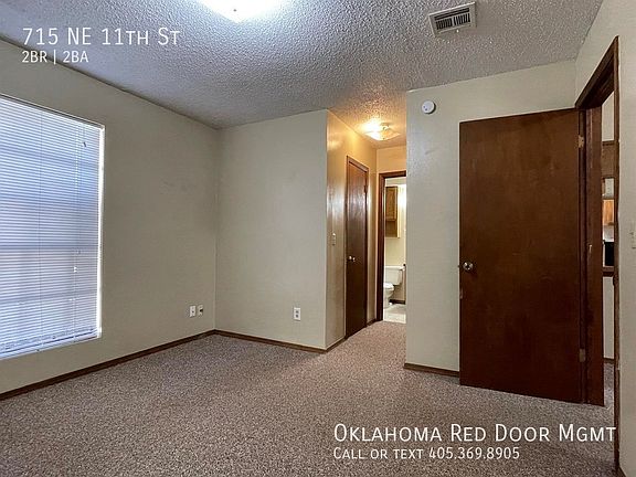 4th image of 715 NE 11th St