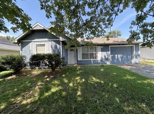 481 Village Ln, Springdale, AR 72764