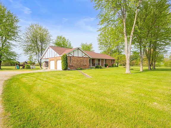 3rd image of 8309 E County Road 350 N