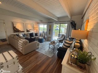 2700 N Shore Dr Unit G27, Clear Lake, IA 50428