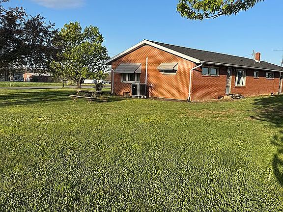 2nd image of 3150 State Highway 54