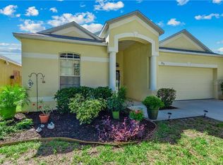 7713 Bristol Park Dr, Apollo Beach, FL 33572
