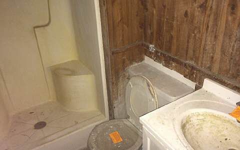 5th image of 595 SW Upchurch Ave