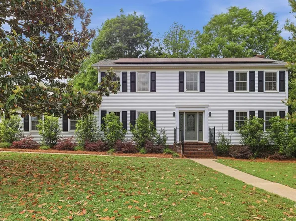 302 Pine Wood Dr, Greenville, SC 29607