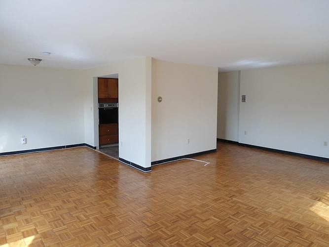 1st image of 267 Linwood Ave Ste B