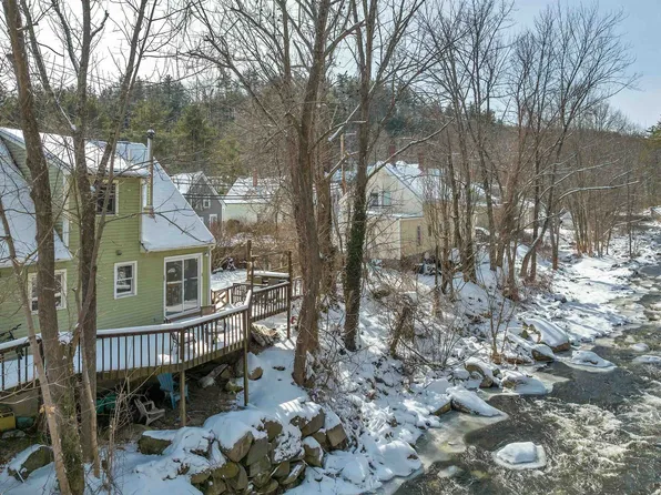 41 Island Street, Wilton, NH 03086