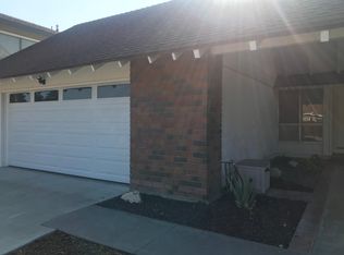 1712 Summerville Ave, Tustin, CA 92780