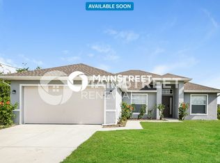 2803 64th St W, Lehigh Acres, FL 33971