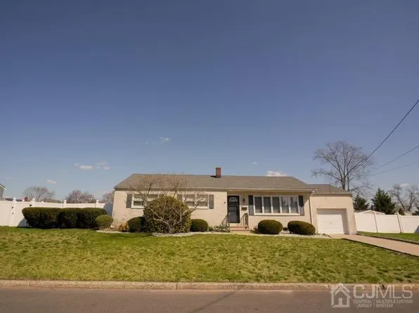 41 Herbert Ave, Spotswood, NJ 08884