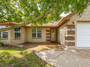 509 Sunset Acres Ct, Granbury, TX 76048