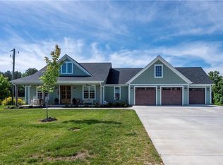 107 Meeting House Ln, Advance, NC 27006