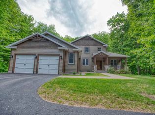 125 Hidden Springs Dr, Marquette, MI 49855