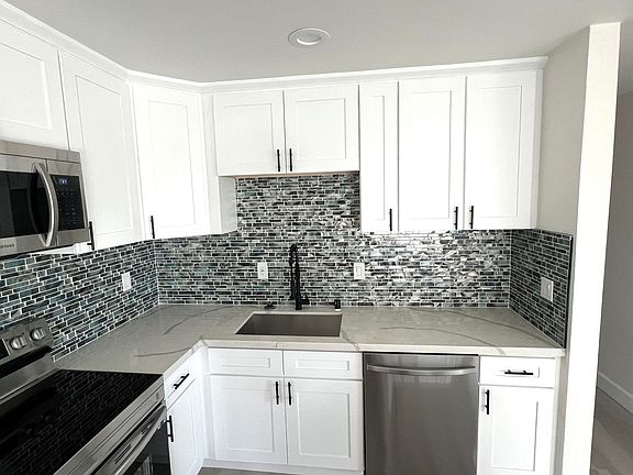 2nd image of 2282 W Dunlop St APT 4