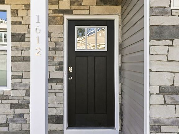 4th image of 1612 Castlen Ct