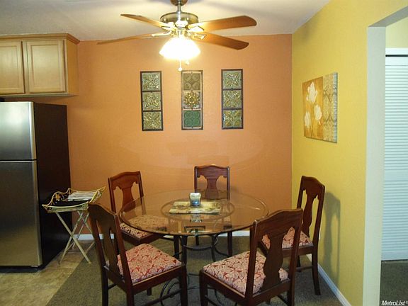 4th image of 3715 Tallyho Dr APT 92