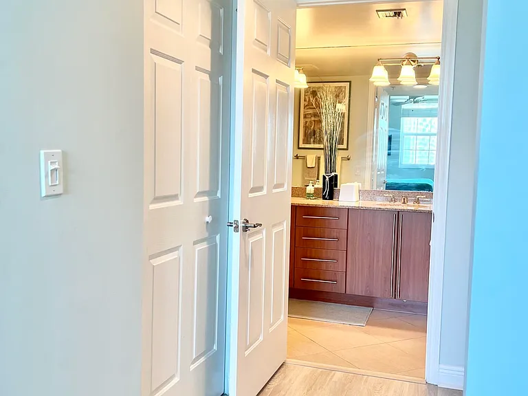 610 Clematis St #726 — Photo 10