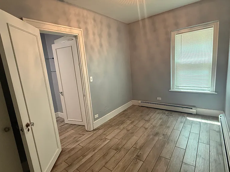 244 Allen St #1 — Photo 4