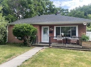 1401 Garfield Ave N, Lincoln Park, MI 48146