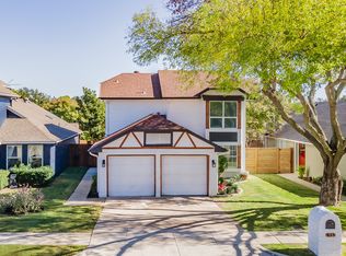 935 Ramblewood Dr, Lewisville, TX 75067