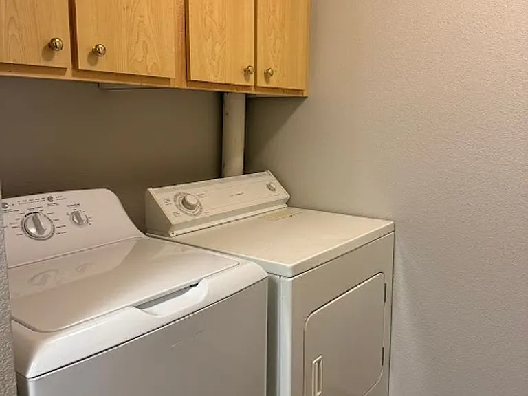 16920 SE Powell Blvd #18 — Photo 8