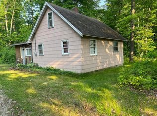 7748 N Comstock Ave, Bitely, MI 49309