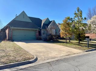 8524 S 71st East Ave, Tulsa, OK 74133