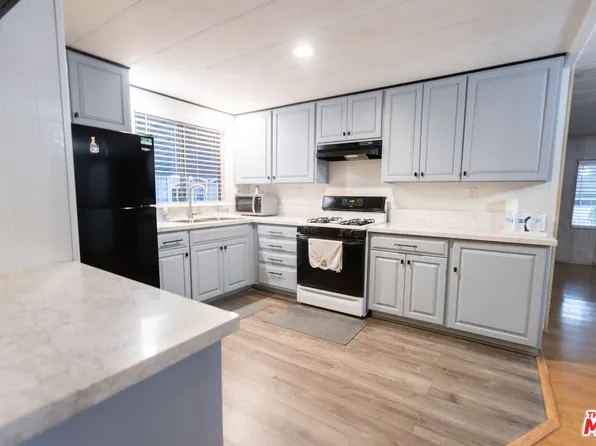 2755 Arrow Hwy Spc 111, La Verne, CA 91750