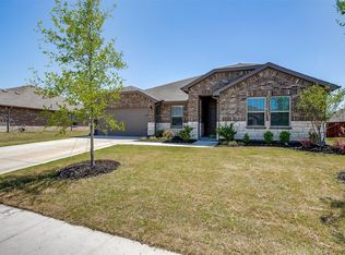 1338 Elmwood Dr, Cedar Hill, TX 75104