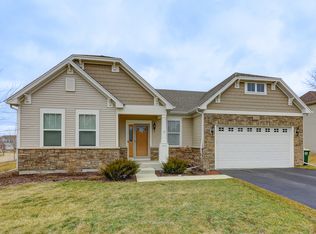 123 Willowwood Dr N, Oswego, IL 60543