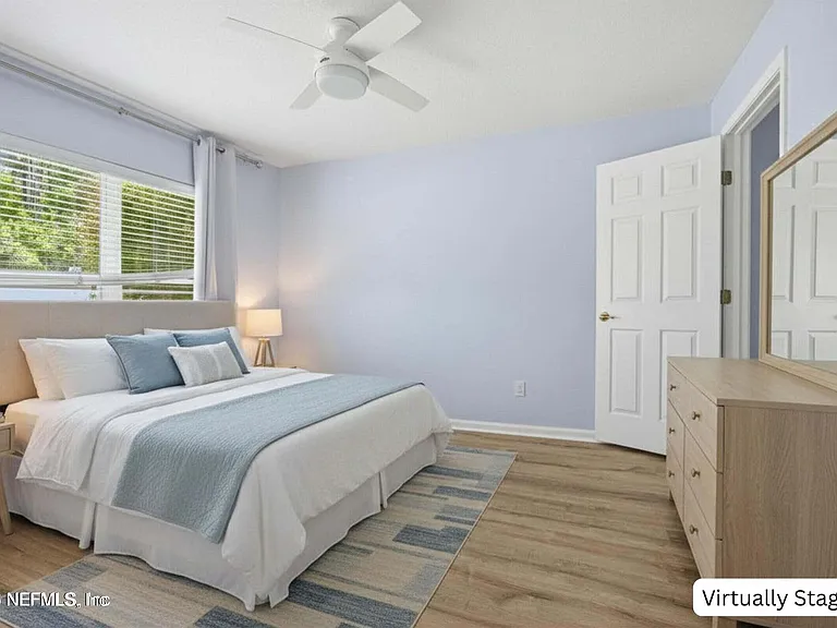 10642 Roundwood Glen Ct — Photo 19